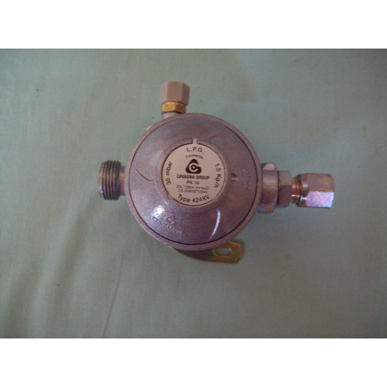 Cavagna 8mm 30mbar Bulkhead LPG Regulator Straight regulators 4214901074 Caravan Motorhome SC104J