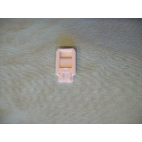 Dometic Fridge Spares Slider clip for grill vent grid White 295176631CARAVAN MOTORHOME SC37G