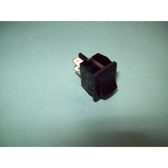 Miniature Rocker Switch 10(4)amp 250v 2 tag Lucar / Solder Black SC750